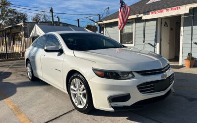 2016 Chevy Malibu LT front
